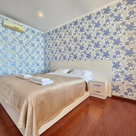 Vip Sovinion Apartment