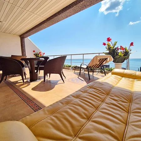 Apartment Vip Sovinion Odesa