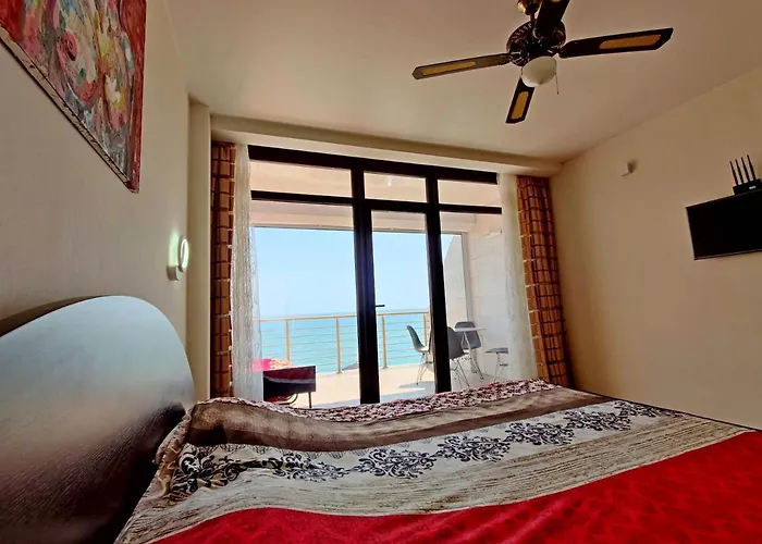 Apartment Vip Sovinion