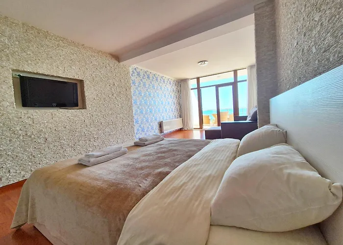 Apartment Vip Sovinion *